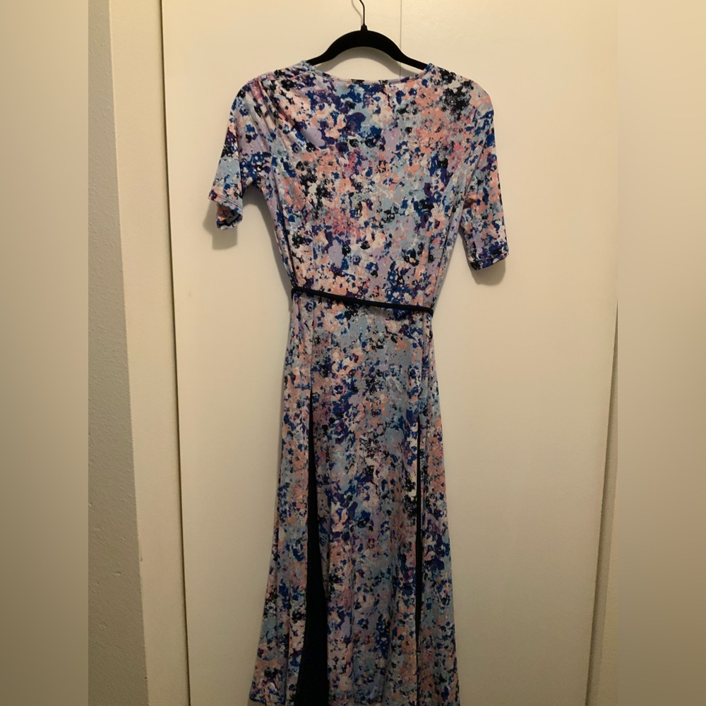 NWT Nina Leonard Abstract Blue and Pink MIDI Dress (NWT1) - Picture 5 of 6